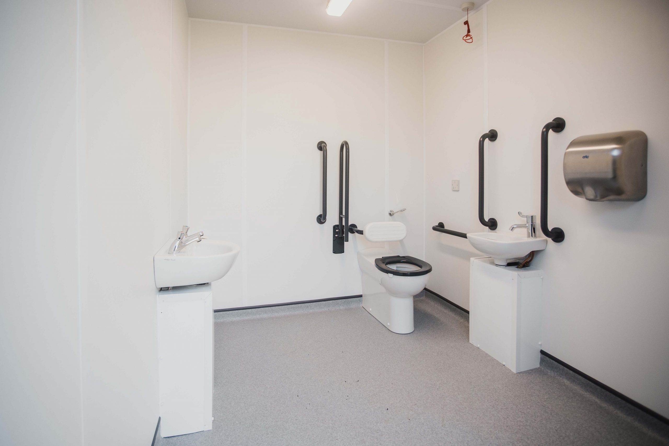 Modular building disabled toilet facilities