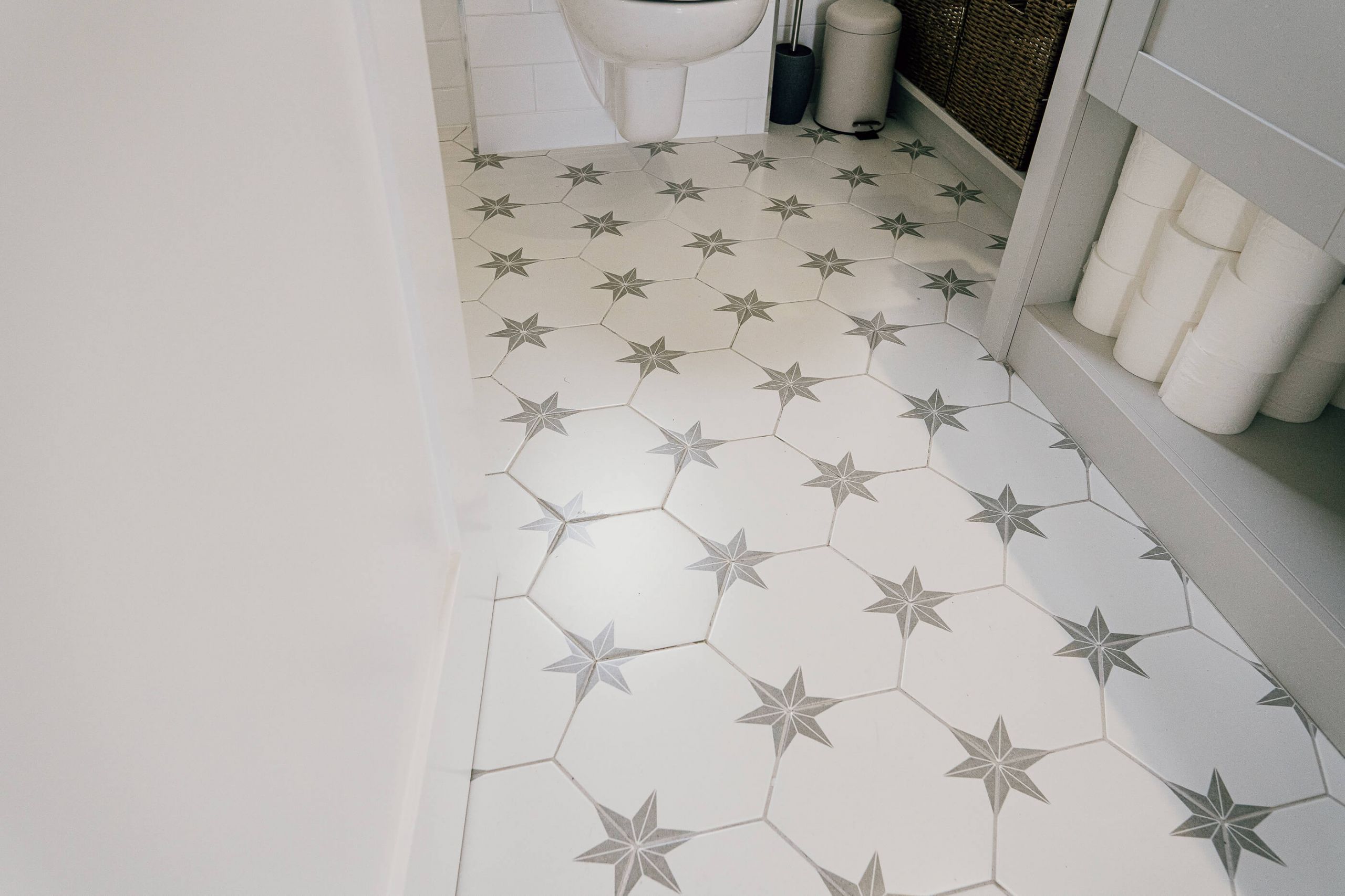 tiles bathroom home turnkey